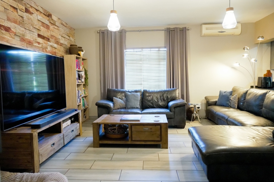 4 Bedroom Property for Sale in Wilkoppies North West